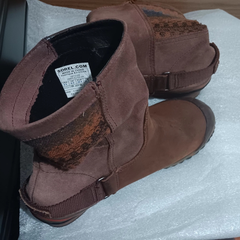 Sorel Women’s Waterproof Slip-On Rain/Snow Bootie | Color: Brown 8.5